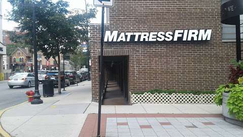 Mattress Firm Lakeview